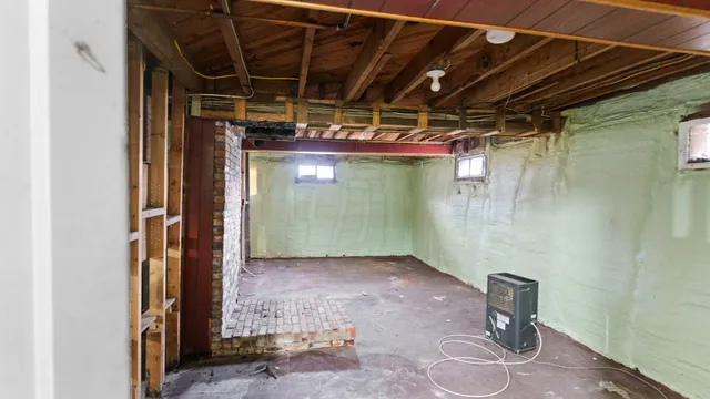 $369,000 | 1154 Hotel Road, Auburn, ME 04210