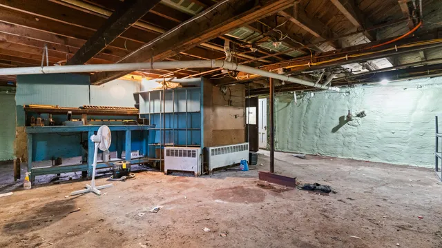 $369,000 | 1154 Hotel Road, Auburn, ME 04210