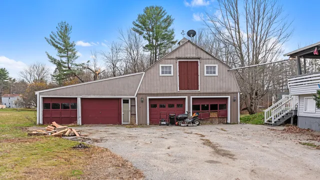 $369,000 | 1154 Hotel Road, Auburn, ME 04210