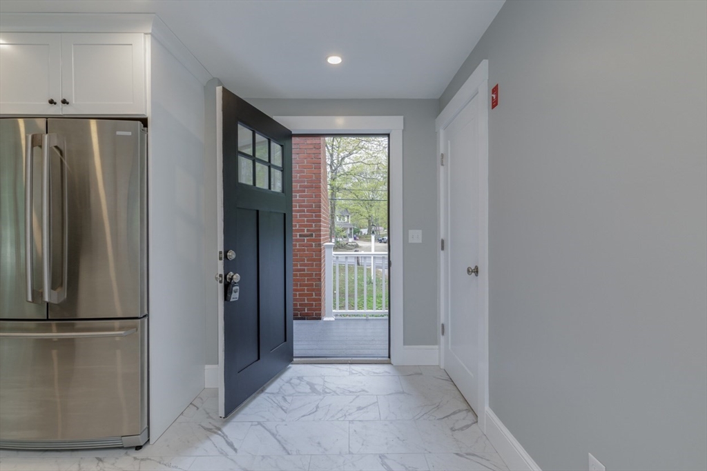 50 Piscataqua Road Dover, NH 03820 - Photo 16 of 39 Gallery Image 16