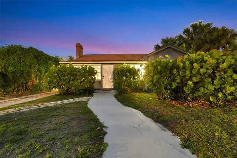 $670,000 | 1123 Oak Street, West Palm Beach, FL 33405