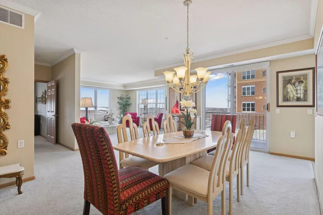 $365,000 | 600 Greenhaven Drive, Unit 110, Burnsville, MN 55306