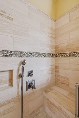 $365,000 | 600 Greenhaven Drive, Unit 110, Burnsville, MN 55306