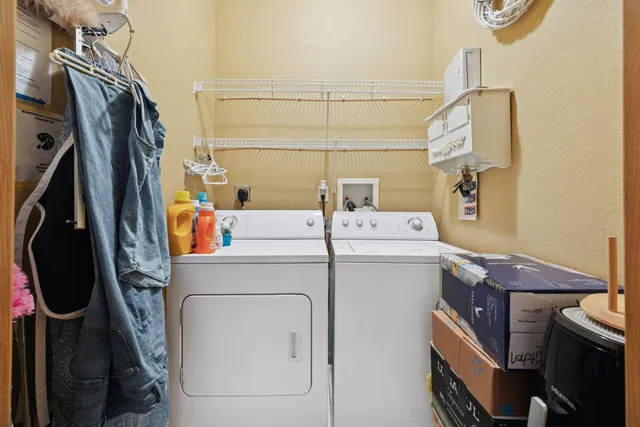 $365,000 | 600 Greenhaven Drive, Unit 110, Burnsville, MN 55306