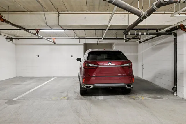 $365,000 | 600 Greenhaven Drive, Unit 110, Burnsville, MN 55306