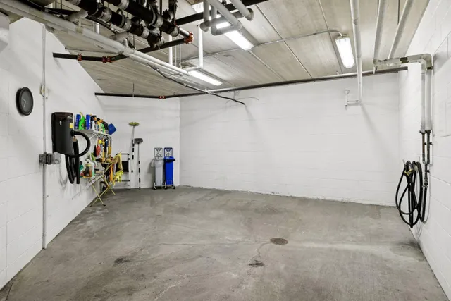 $365,000 | 600 Greenhaven Drive, Unit 110, Burnsville, MN 55306