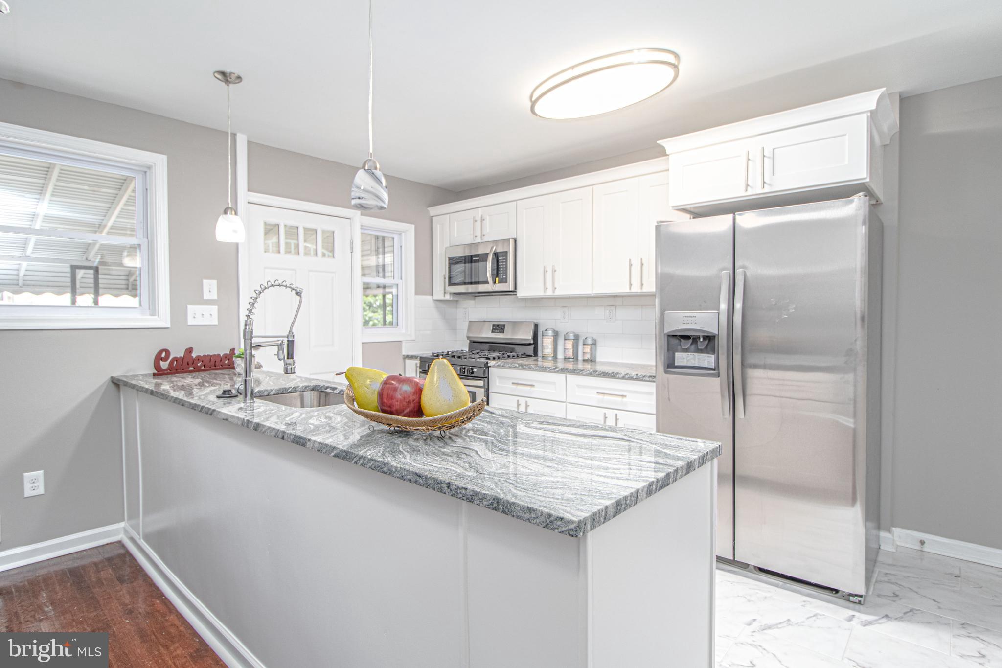 5433 Force Road Baltimore, MD 21206 - Photo 11 of 28