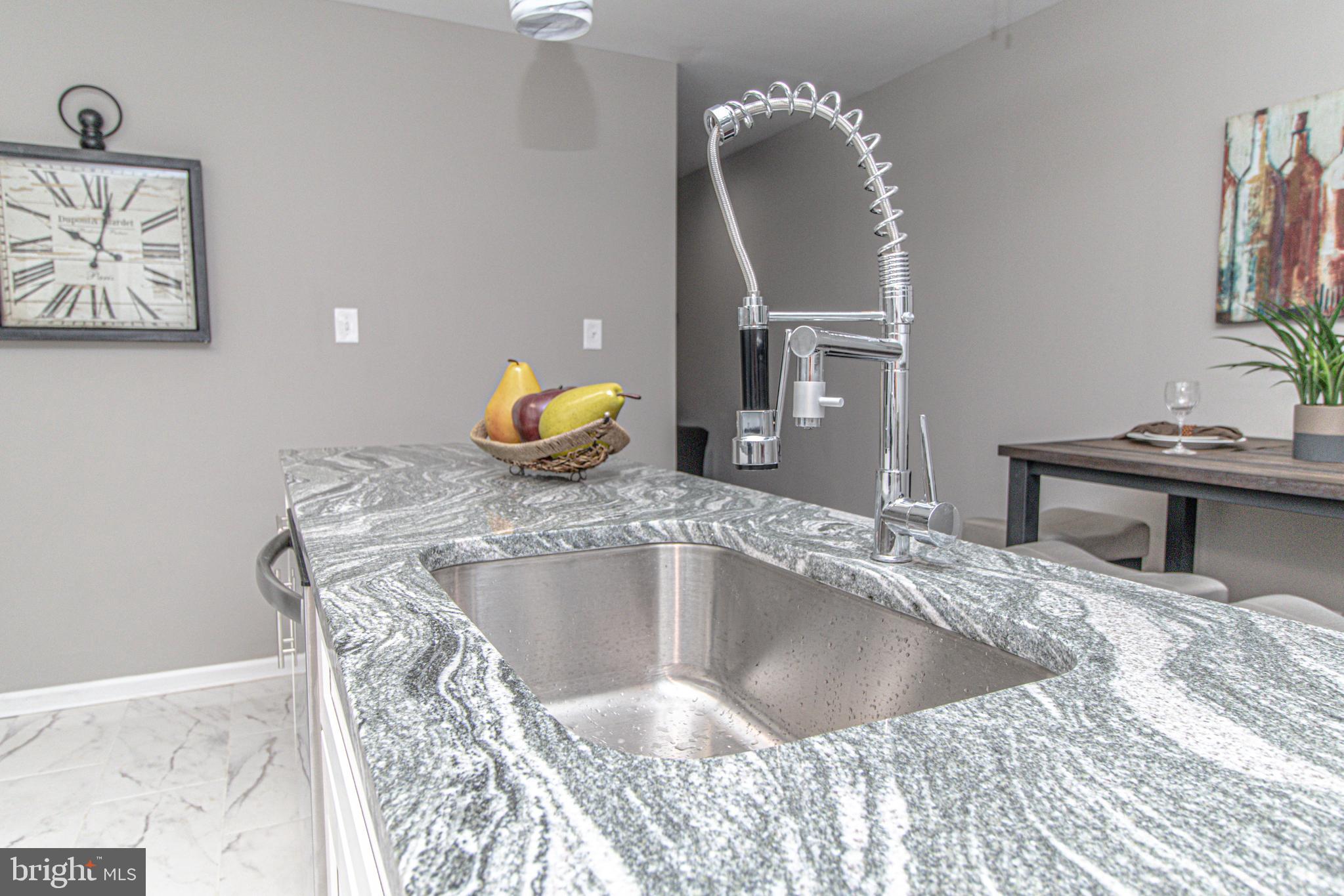 5433 Force Road Baltimore, MD 21206 - Photo 13 of 28