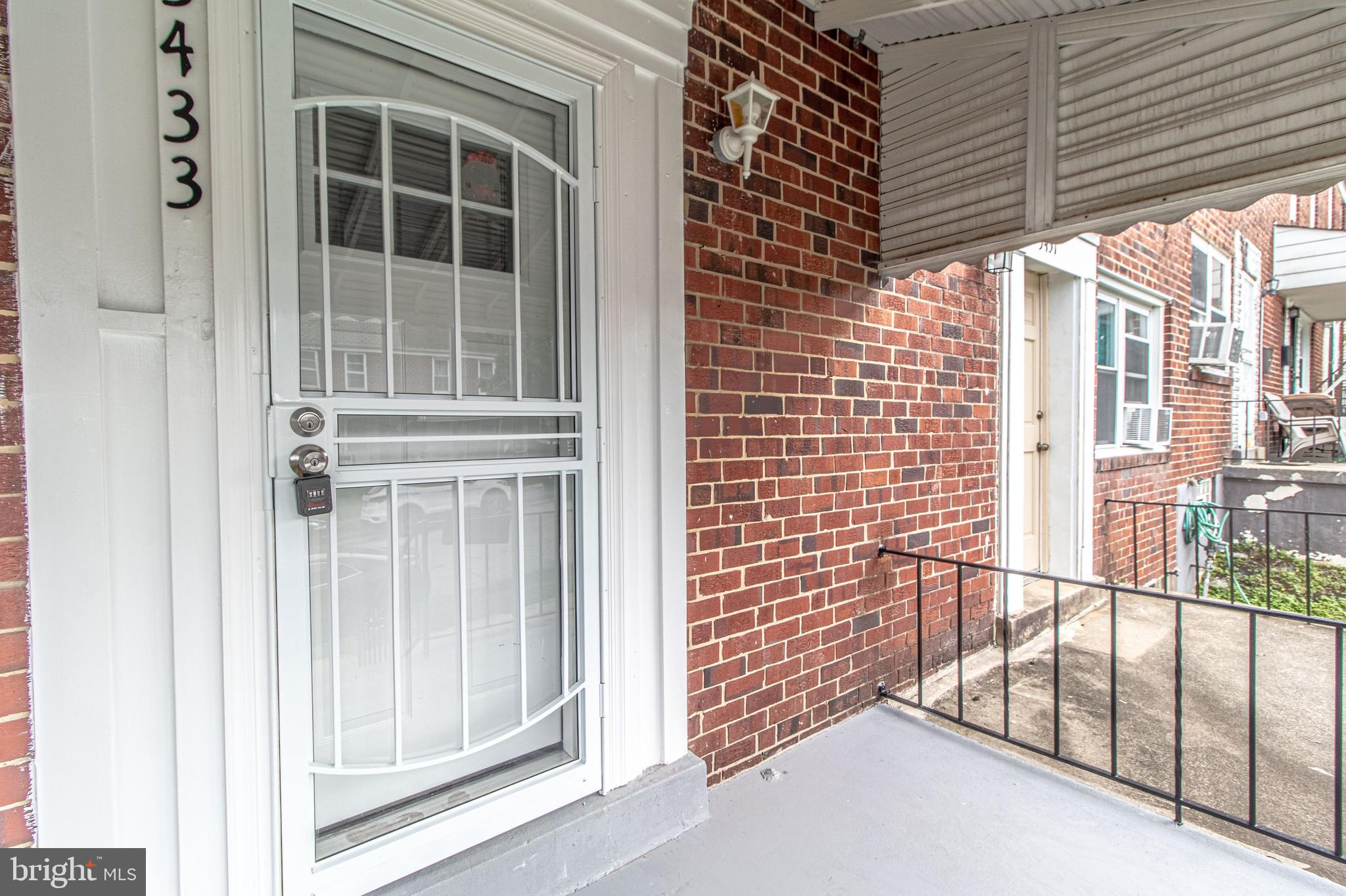5433 Force Road Baltimore, MD 21206 - Photo 3 of 28