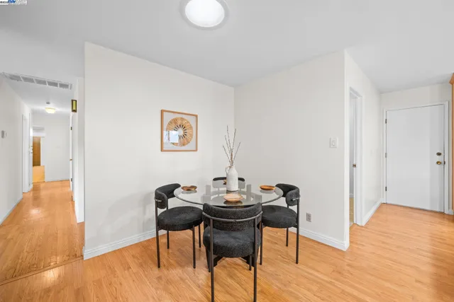 $1,299,000 | 5550 San Juan Way, Pleasanton, CA 94566