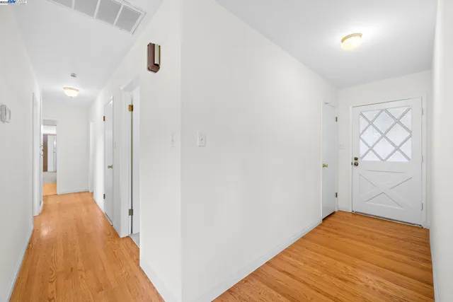 $1,299,000 | 5550 San Juan Way, Pleasanton, CA 94566