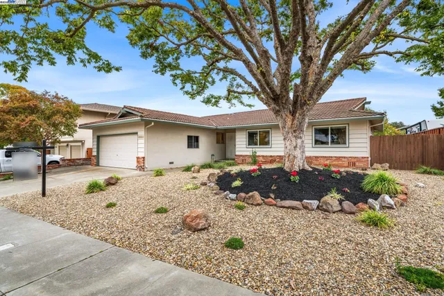 $1,299,000 | 5550 San Juan Way, Pleasanton, CA 94566