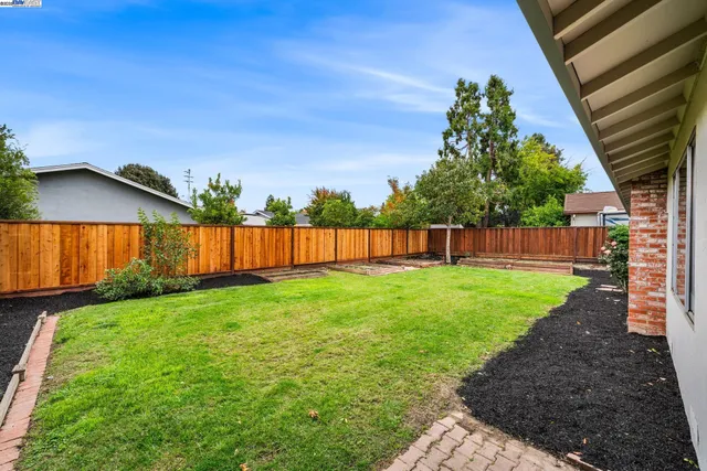 $1,299,000 | 5550 San Juan Way, Pleasanton, CA 94566