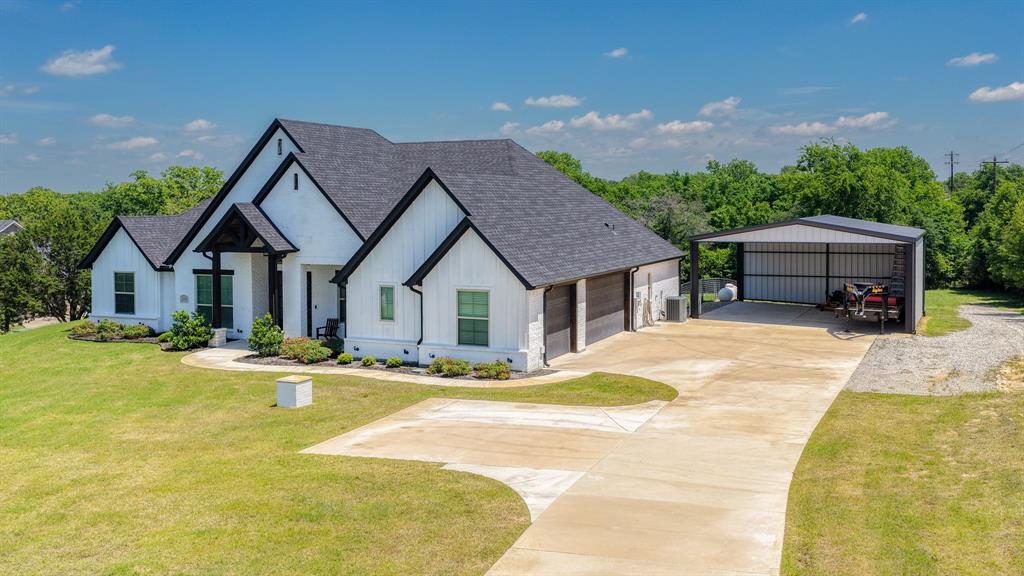 174 Bittersweet Trail Weatherford, TX 76088 - Photo 16 of 19 Gallery Image 16