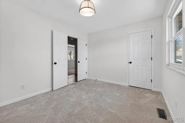 $495,000 | 1061 Summer Tree Drive, Ballwin, MO 63011