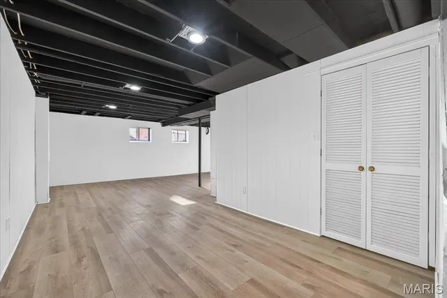 $495,000 | 1061 Summer Tree Drive, Ballwin, MO 63011