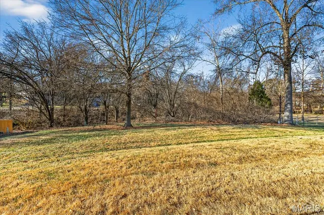 $479,900 | 1061 Summer Tree Drive, Ballwin, MO 63011