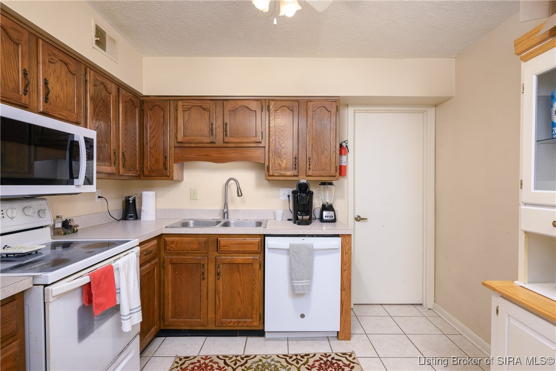 1409 Slate Run Road, Unit 11 New Albany, IN 47150 - Photo 11 of 21 Gallery Image 11
