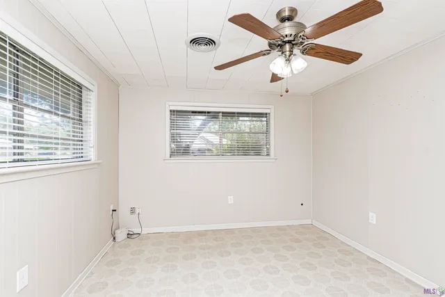 $180,000 | 12463 Faucheux Road, Gonzales, LA 70737