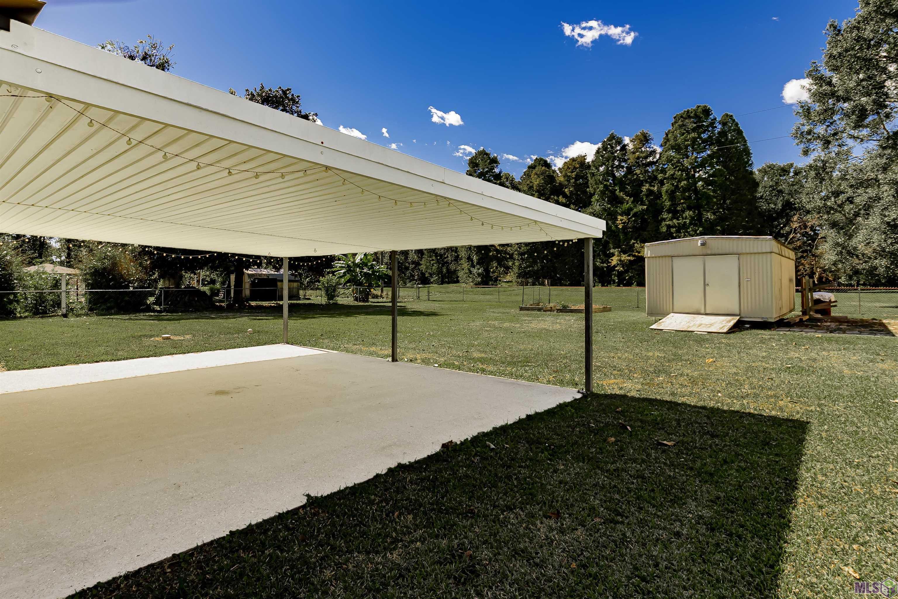 12463 Faucheux Road Gonzales, LA 70737 - Photo 14 of 16