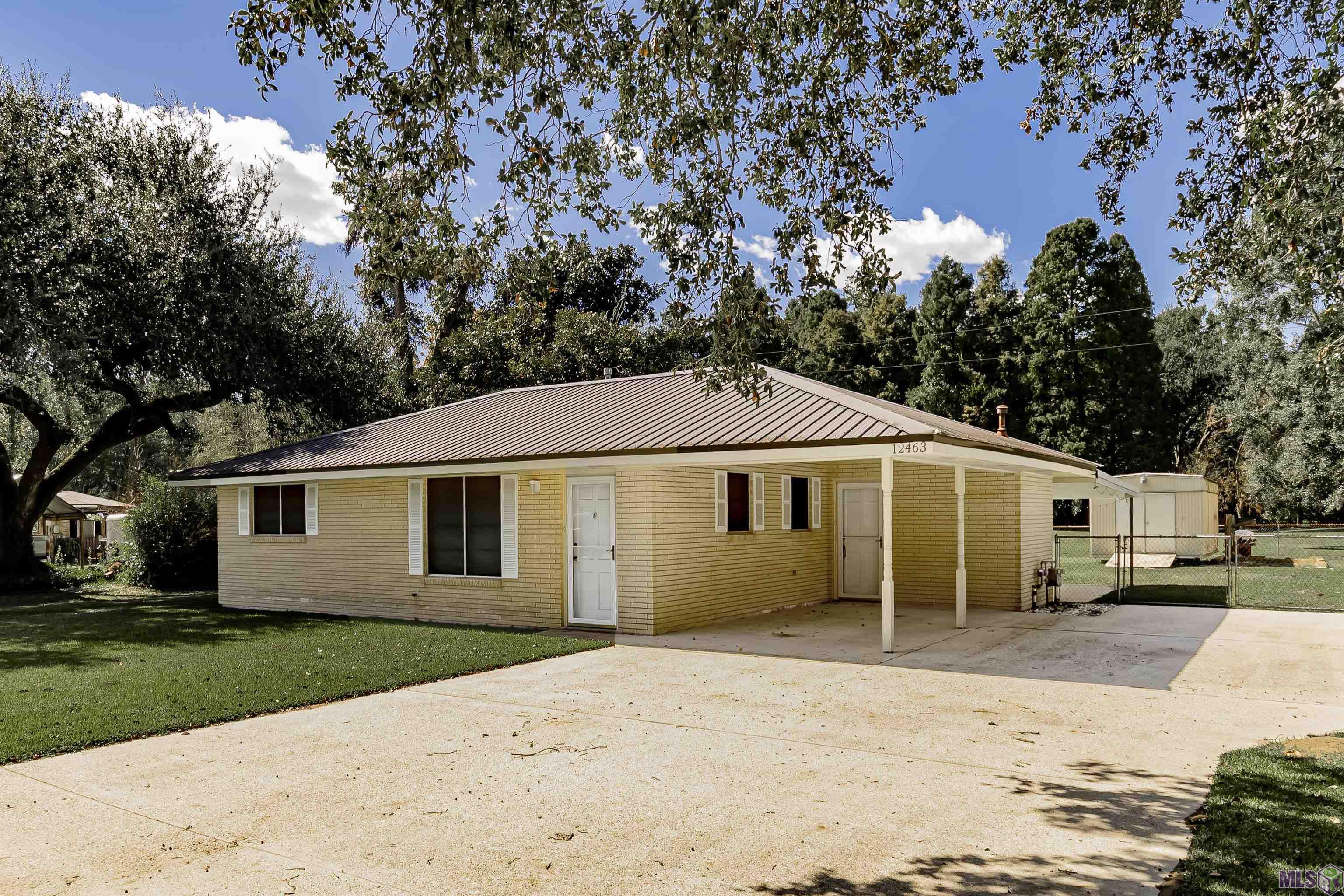 12463 Faucheux Road Gonzales, LA 70737 - Photo 2 of 16