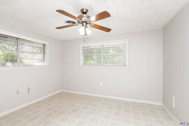 $180,000 | 12463 Faucheux Road, Gonzales, LA 70737