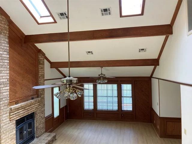 $2,750 | 554 Harbor Drive, Onalaska, TX 77360