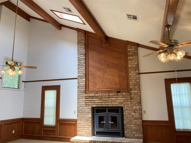 $2,750 | 554 Harbor Drive, Onalaska, TX 77360