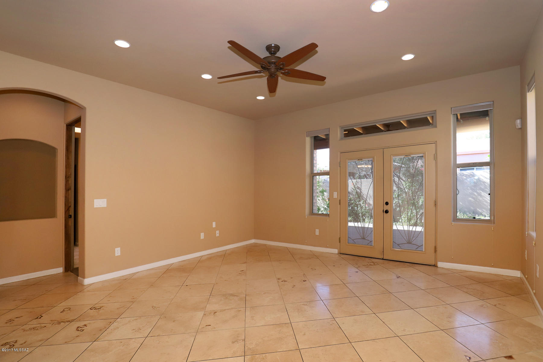 2827 North Richey Boulevard Tucson, AZ 85716 - Photo 12 of 28