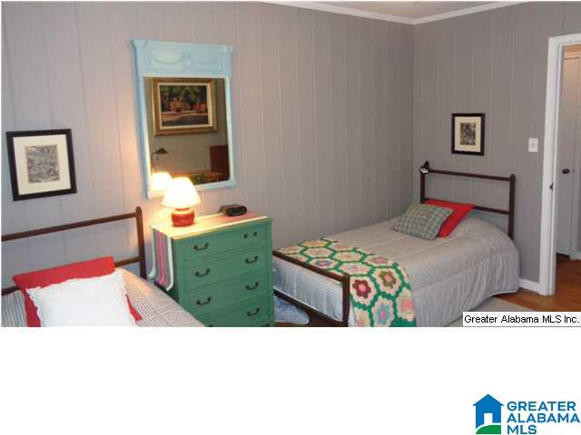 2109 Blue Ridge Boulevard Birmingham, AL 35226 - Photo 8 of 26
