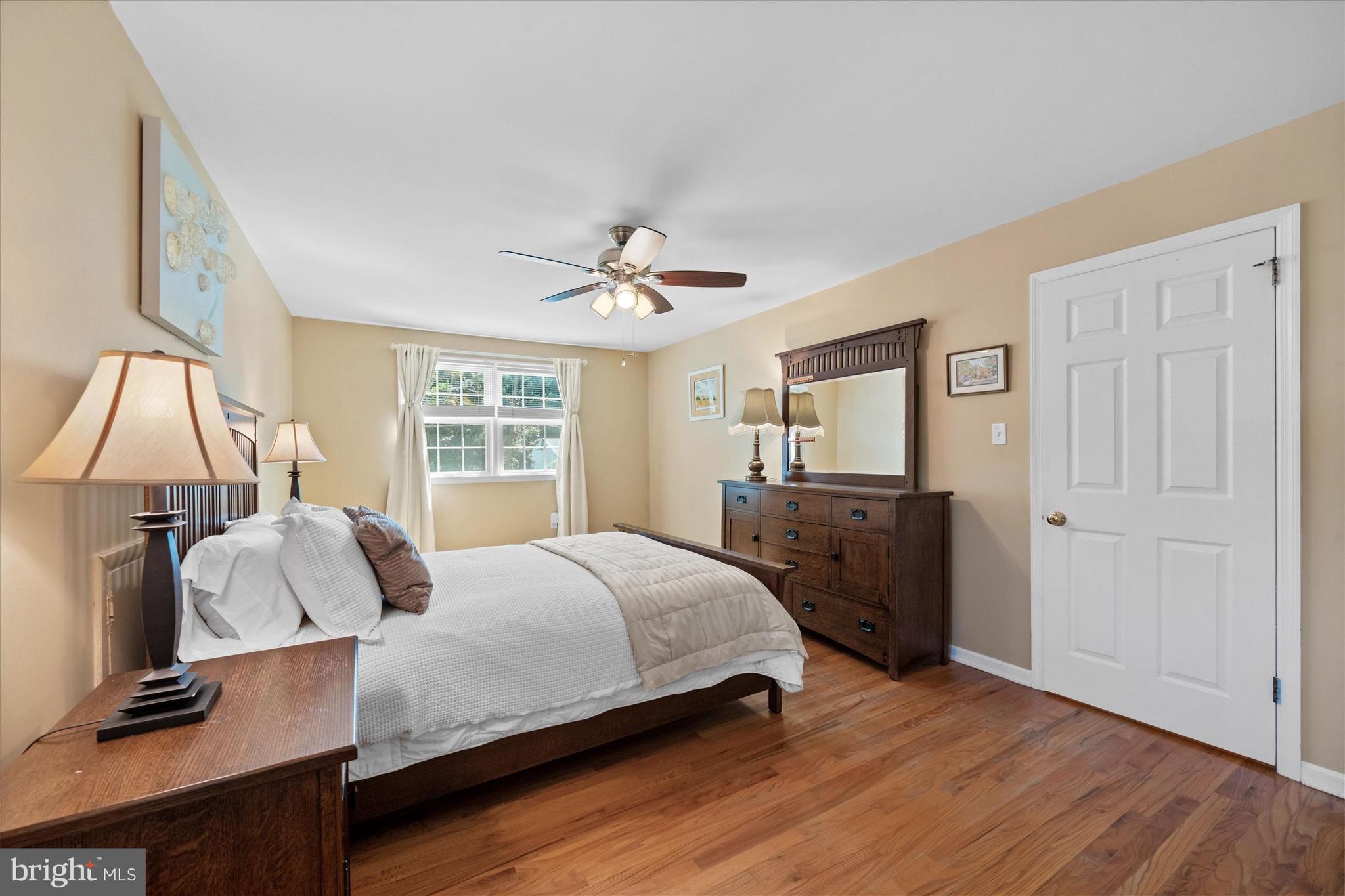 27 Fremont Road Newark, DE 19711 - Photo 24 of 46 Hardwood Floors Throughout