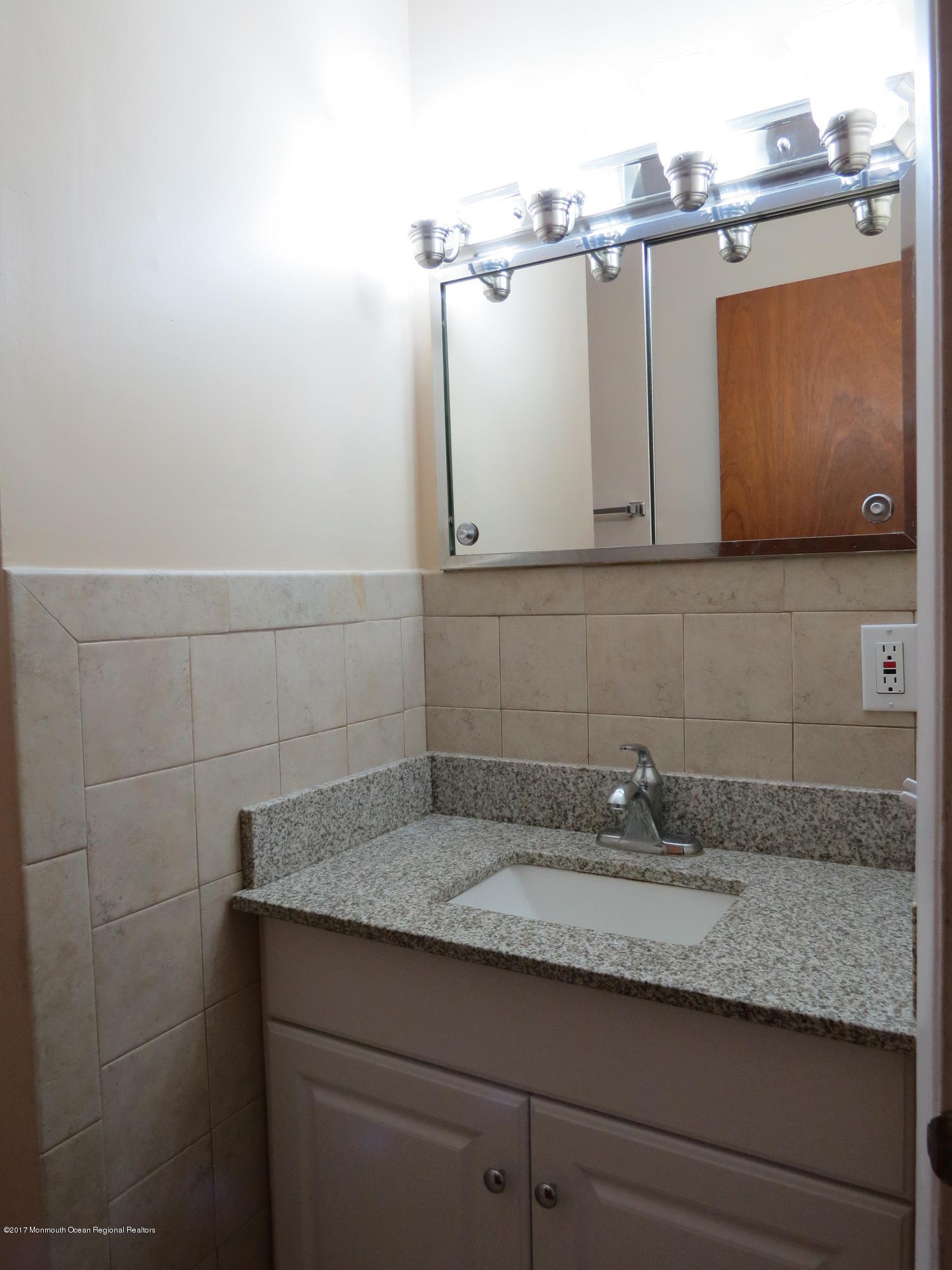 27 North Island Road Bayville, NJ 08721 - Photo 17 of 24 IMG_0529