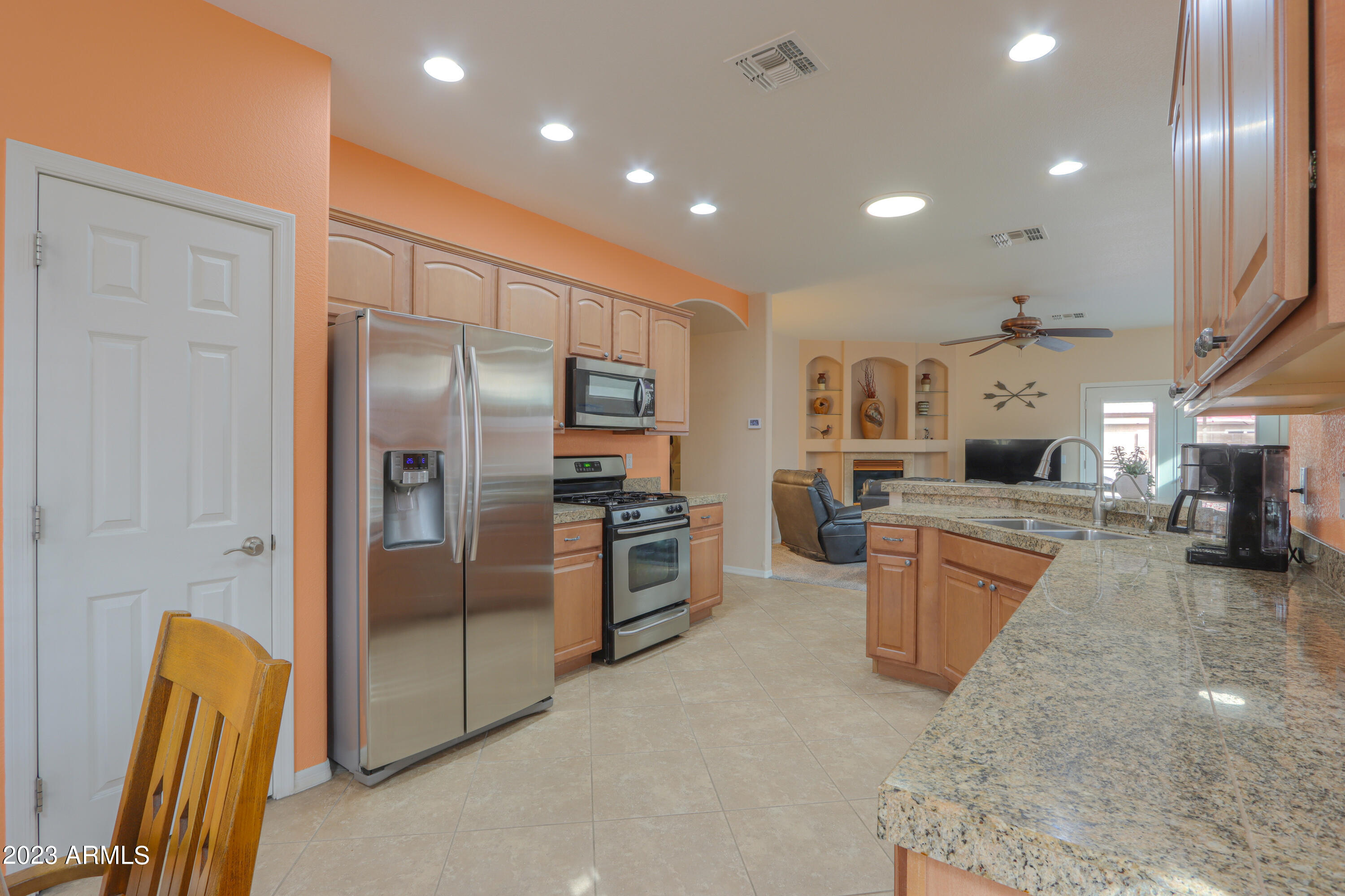 1832 East Sycamore Road Casa Grande, AZ 85122 - Photo 12 of 32 Stainless Steel Appliances