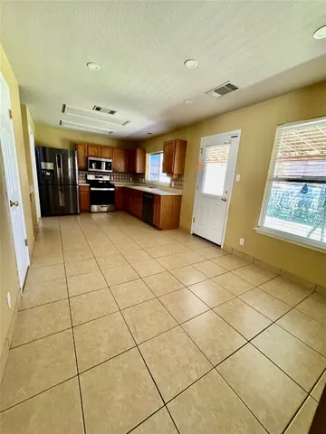 $2,175 | 104 Golden Gate Drive, Leander, TX 78641