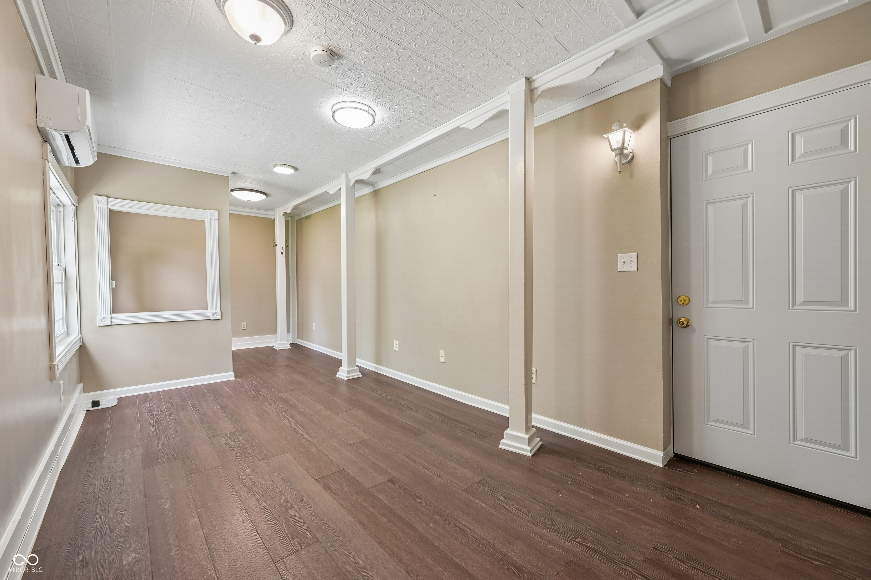 129 North 2nd Street Middletown, IN 47356 - Photo 4 of 27