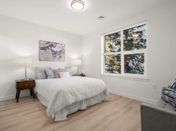 $1,175,000 | 1151 Walnut Street, Unit 201, Newton, MA 02461