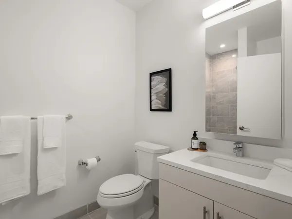 $1,175,000 | 1151 Walnut Street, Unit 201, Newton, MA 02461