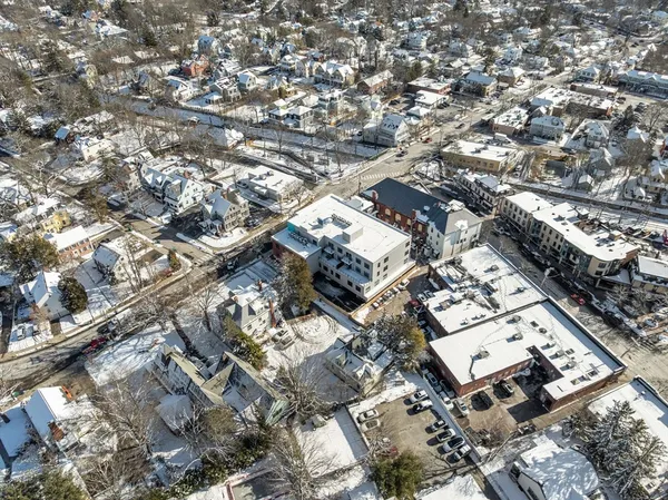 $1,175,000 | 1151 Walnut Street, Unit 201, Newton, MA 02461