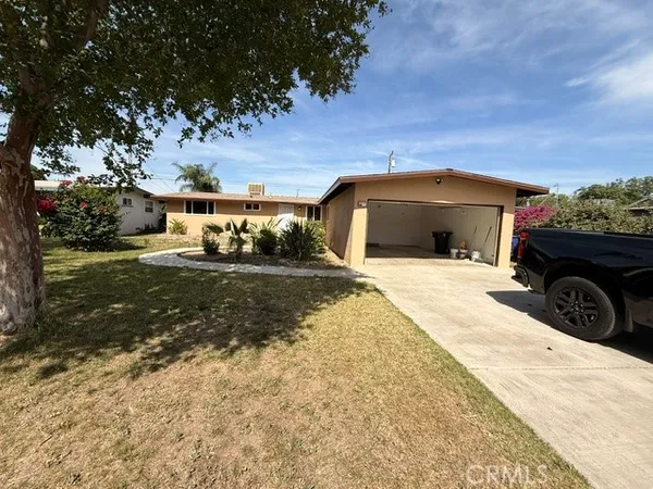 $2,000 | 7 Candy Street, Bakersfield, CA 93309