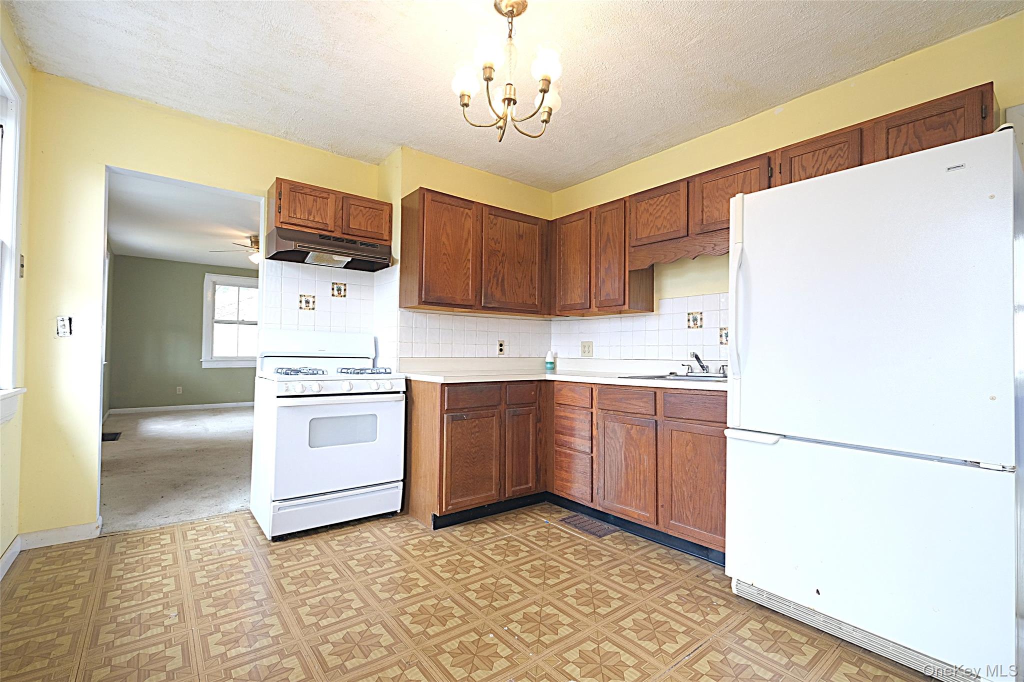 68 Bushwick Road Poughkeepsie, NY 12603 - Photo 15 of 32