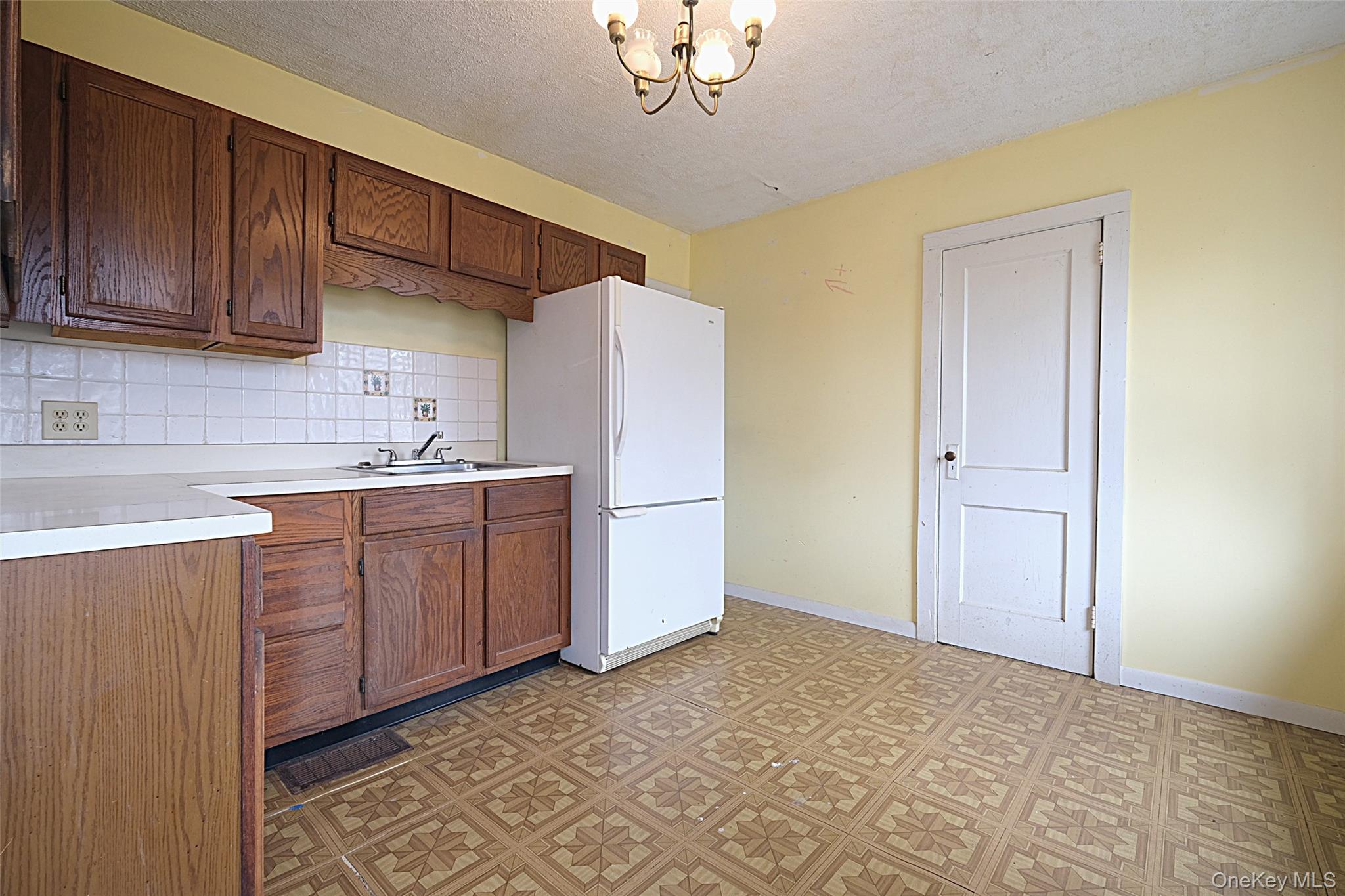 68 Bushwick Road Poughkeepsie, NY 12603 - Photo 16 of 32