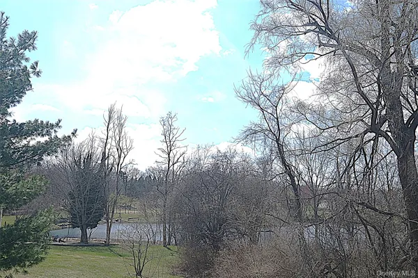 $199,900 | 68 Bushwick Road, Poughkeepsie, NY 12603