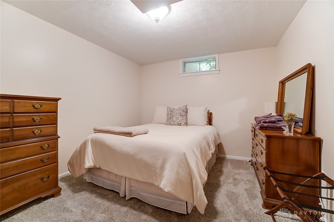 10030 Simms Station Road Dayton, OH 45458 - Photo 45 of 55 Gallery Image 45