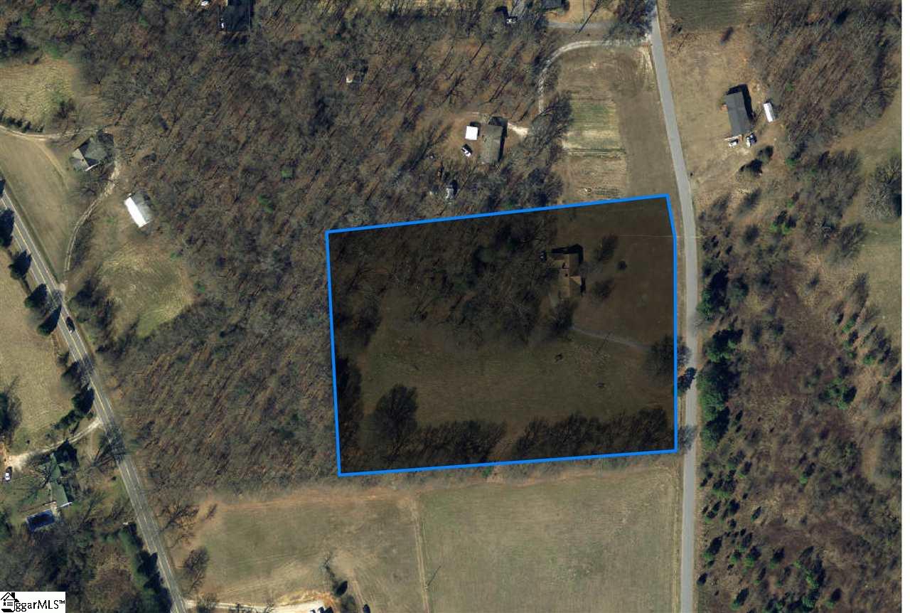 131 Abercrombie Road Gray Court, SC 29645 - Photo 2 of 36