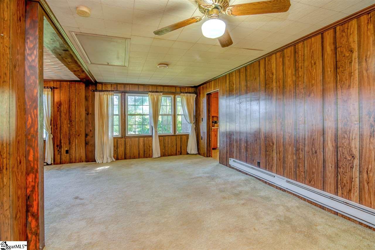 131 Abercrombie Road Gray Court, SC 29645 - Photo 16 of 36