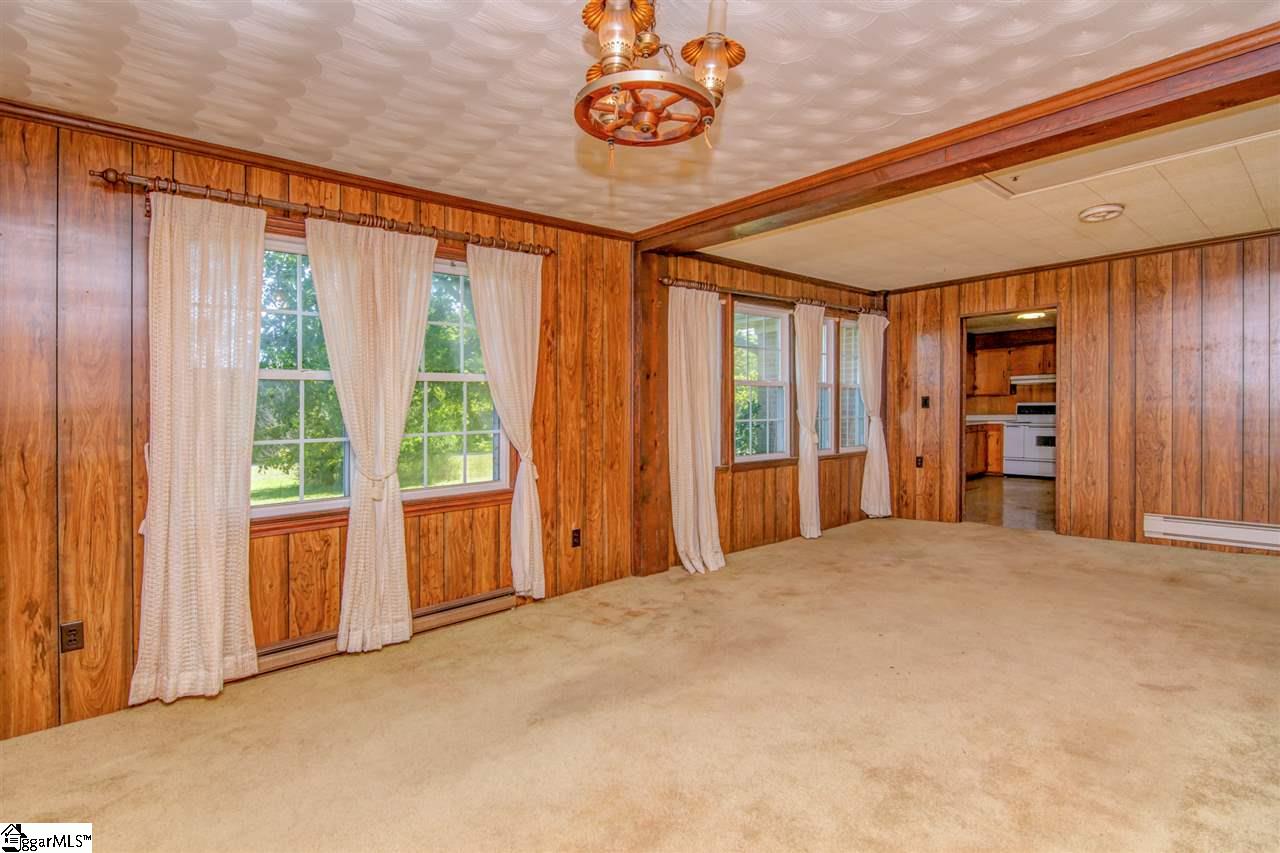 131 Abercrombie Road Gray Court, SC 29645 - Photo 18 of 36