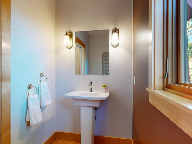 $850,000 | 77 Appleseed Drive, Turner, ME 04282