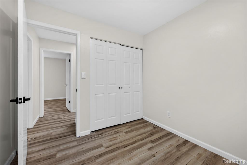 26027 Ross Street Inkster, MI 48141 - Photo 17 of 23