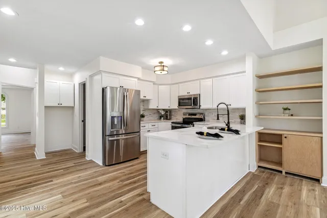 $549,000 | 938 Oyster Pointe Drive, Sunset Beach, NC 28468