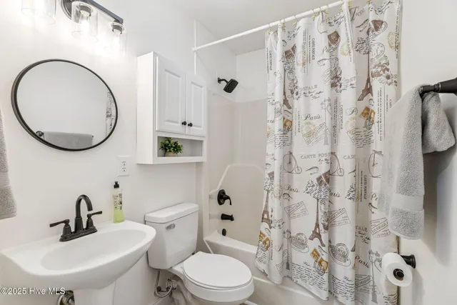 $549,000 | 938 Oyster Pointe Drive, Sunset Beach, NC 28468